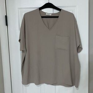 Zenana Outfitters Beige V-Neck Top
